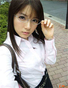 《辛十四娘》