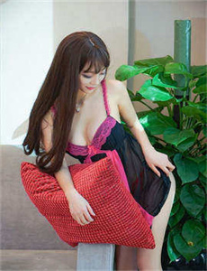 《诱人的女邻居BD在线观看》