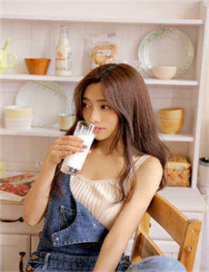 《少妇荡乳1一5潘金莲》